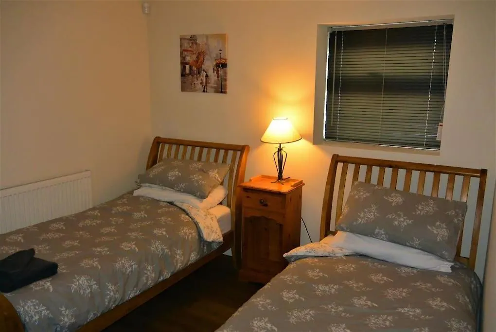 Hillfields Farm Barn - A Rural Equestrian Escape Apartment Coventry